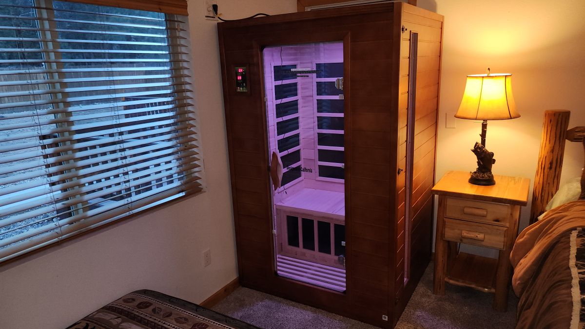 A Snowmass Haven EV Sauna Hot Tub Walk to Slopes and lake photo 9