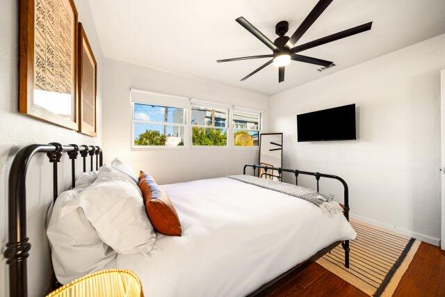 Seaside Beach Bungalow photo 6