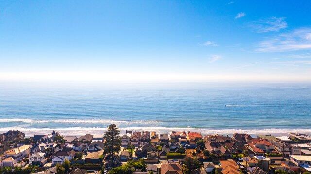 Seaside Beach Bungalow