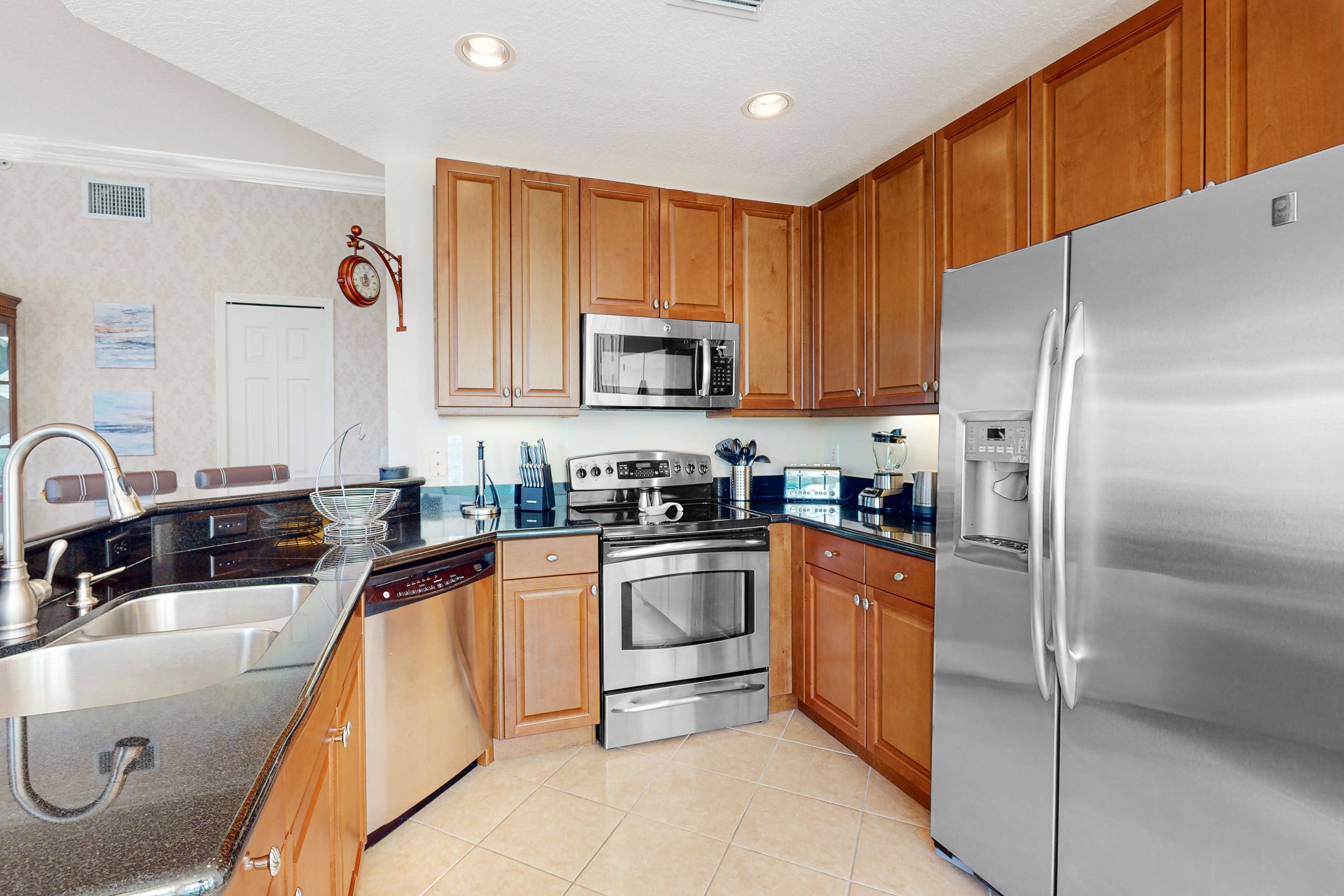 The Classy Condo photo 5