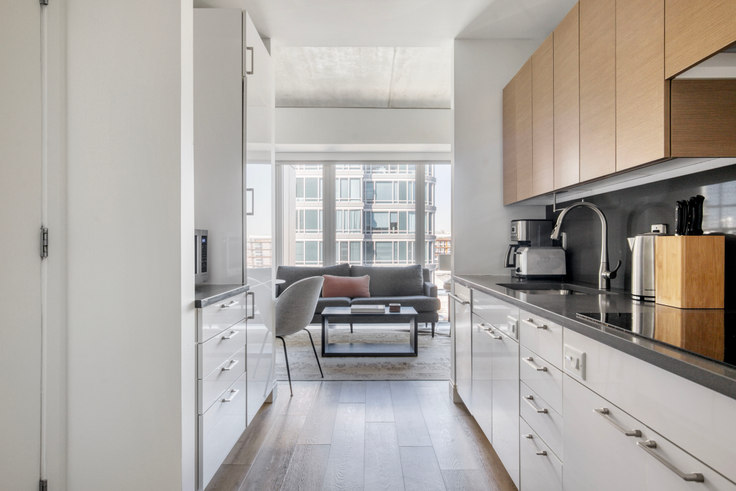 The Harlo, 1350 Boylston St photo 9