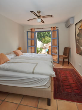Villa Adelfas photo 6